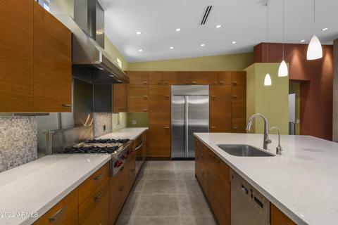 4502 E Osborn Rd, Phoenix, AZ 85018 photo 18