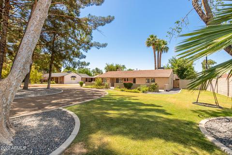 3215 E Weldon Ave, Phoenix, AZ 85018 photo 2