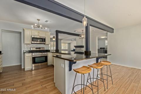 3215 E Weldon Ave, Phoenix, AZ 85018 photo 11