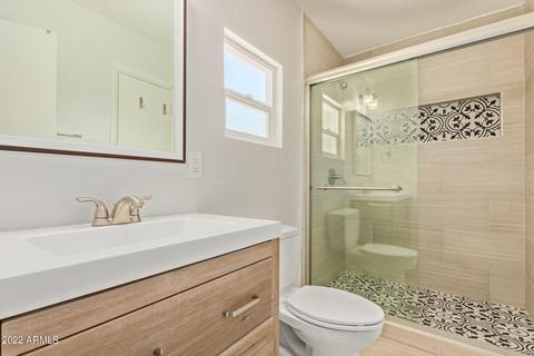 3215 E Weldon Ave, Phoenix, AZ 85018 photo 21