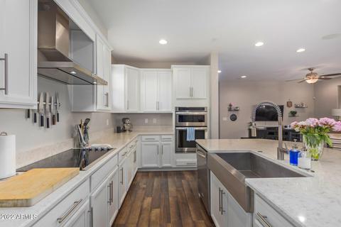 4623 E Beck Ln, Phoenix, AZ 85032 photo 9