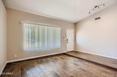 1063 E Fairbrook Cir, Mesa, AZ 85203 photo 7