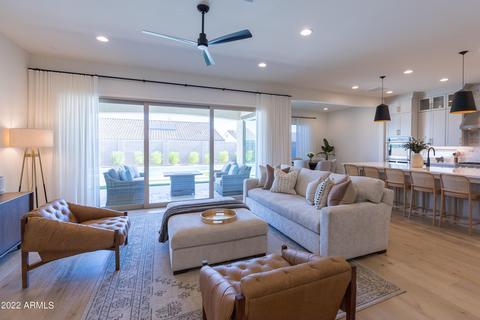 10651 E Thornton Ave, Mesa, AZ 85212 photo 2