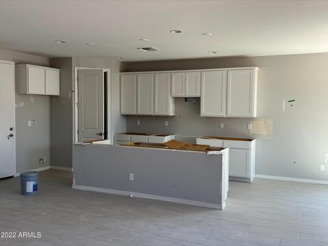 9422 E Strobe Ave, Mesa, AZ 85212 photo 3
