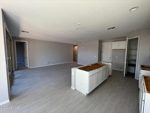9422 E Strobe Ave, Mesa, AZ 85212 photo 4