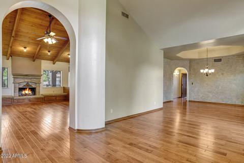 8634 S Willow Dr, Tempe, AZ 85284 photo 6