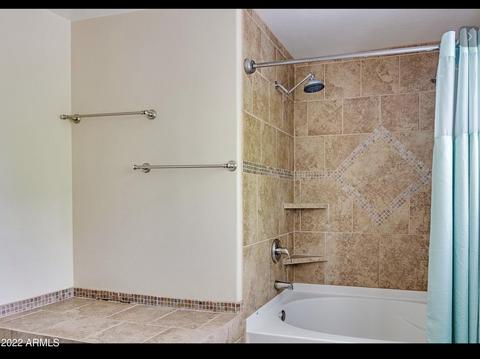 4237 E Orchid Ln, Gilbert, AZ 85296 photo 9