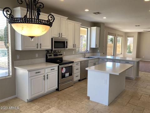 1941 S Pheasant Dr, Gilbert, AZ 85295 photo 3