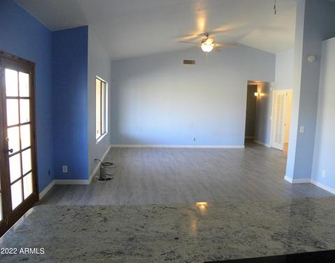 11002 N 54th Dr, Glendale, AZ 85304 photo 7