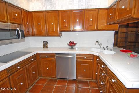 2032 E Laguna Dr, Tempe, AZ 85282 photo 6