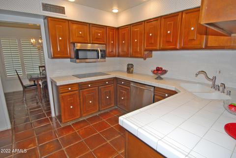 2032 E Laguna Dr, Tempe, AZ 85282 photo 4
