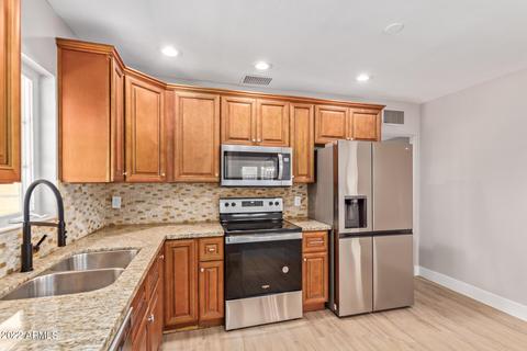 2011 W Earll Dr, Phoenix, AZ 85015 photo 8