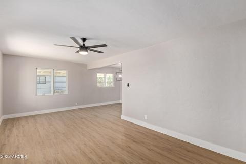 2011 W Earll Dr, Phoenix, AZ 85015 photo 2