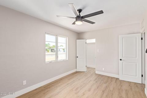 2011 W Earll Dr, Phoenix, AZ 85015 photo 14