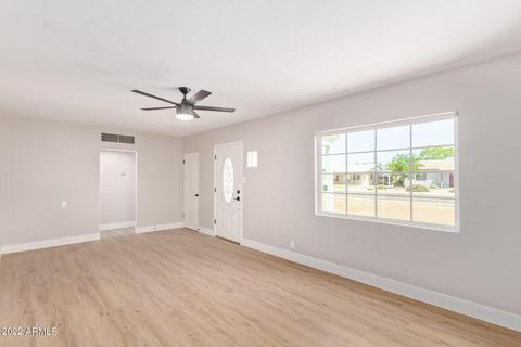 2011 W Earll Dr, Phoenix, AZ 85015 photo 4