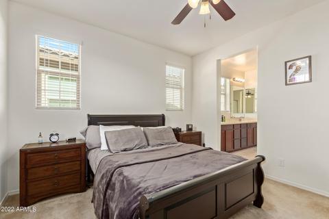 1747 E Bridgeport Pkwy E, Gilbert, AZ 85295 photo 16