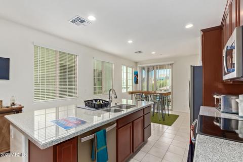 1747 E Bridgeport Pkwy E, Gilbert, AZ 85295 photo 10