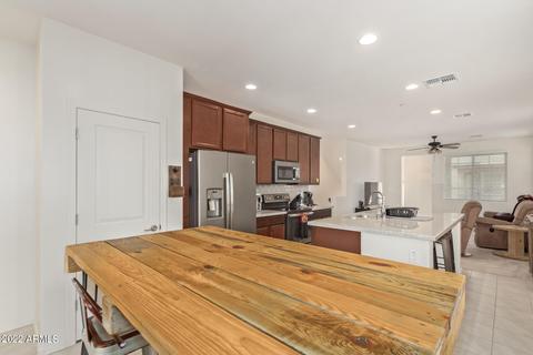1747 E Bridgeport Pkwy E, Gilbert, AZ 85295 photo 7