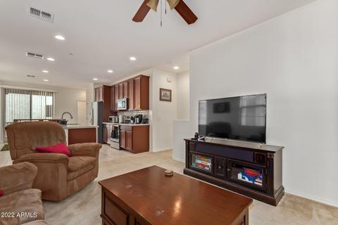 1747 E Bridgeport Pkwy E, Gilbert, AZ 85295 photo 6