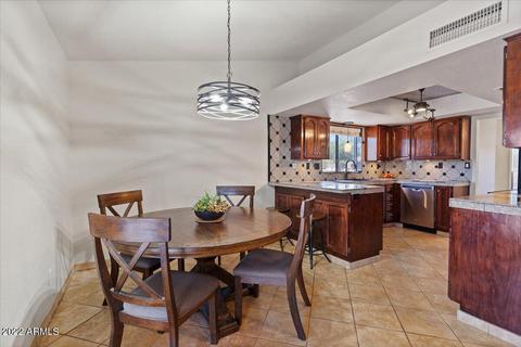 922 E Maddock Rd, Phoenix, AZ 85086 photo 13