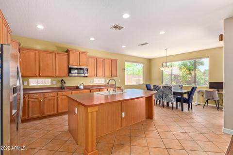 475 E Mary Ln, Gilbert, AZ 85295 photo 11