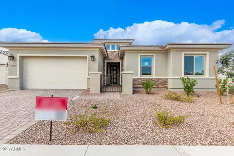 8718 W Vista Ave, Glendale, AZ 85305