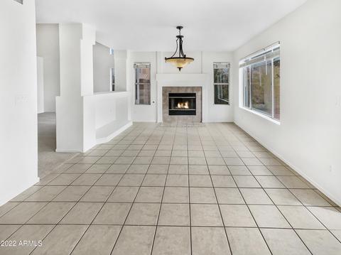 3933 E Kimberly Way, Phoenix, AZ 85050 photo 5