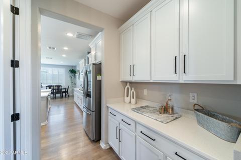 9952 E Satellite Dr, Mesa, AZ 85212 photo 11