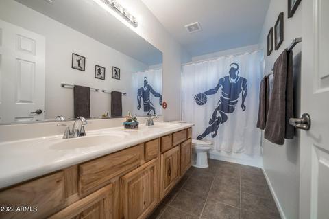 3570 E Meadowview Dr, Gilbert, AZ 85298 photo 36