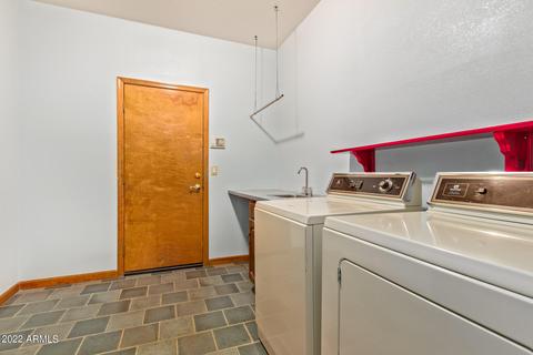 6914 S Clark Dr, Tempe, AZ 85283 photo 27