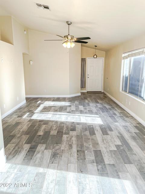 3916 E Morrow Dr, Phoenix, AZ 85050 photo 6