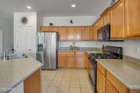 4560 E Narrowleaf Dr, Gilbert, AZ 85298 photo 3
