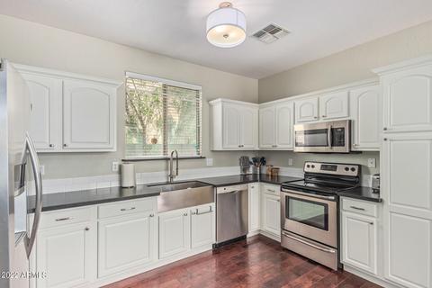 1976 E Harrison St, Gilbert, AZ 85295 photo 10