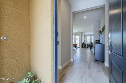 652 E Cobble Stone Dr, Queen Creek, AZ 85140 photo 9