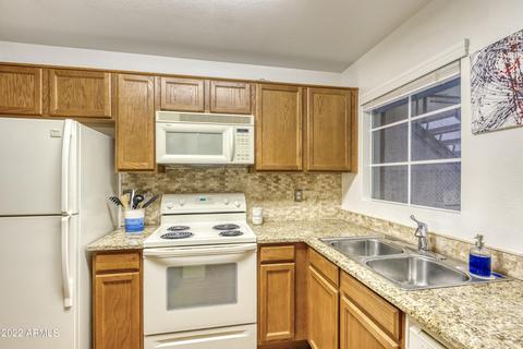 1880 E Morten Ave #113, Phoenix, AZ 85020 photo 8