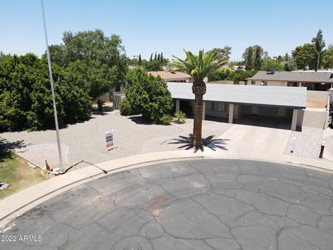 2206 E Des Moines Cir, Mesa, AZ 85213 photo 2