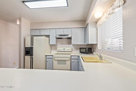 2206 E Des Moines Cir, Mesa, AZ 85213 photo 24