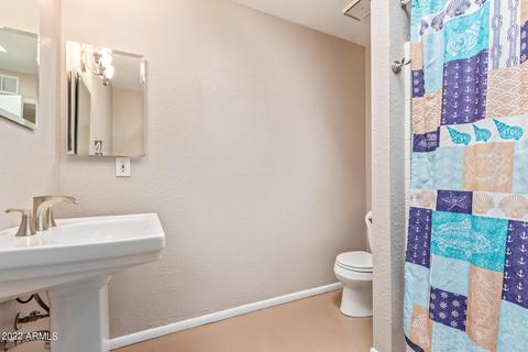 2206 E Des Moines Cir, Mesa, AZ 85213 photo 38