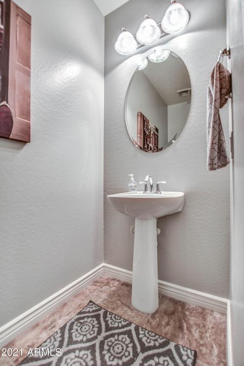 2988 E Santa Fe Ln, Gilbert, AZ 85297 photo 38