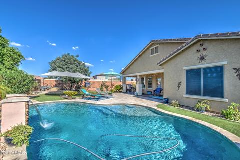 2988 E Santa Fe Ln, Gilbert, AZ 85297 photo 3
