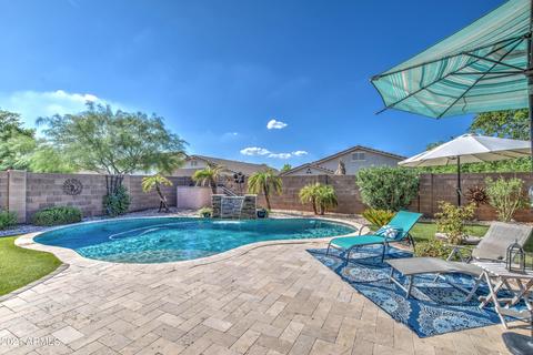 2988 E Santa Fe Ln, Gilbert, AZ 85297 photo 1