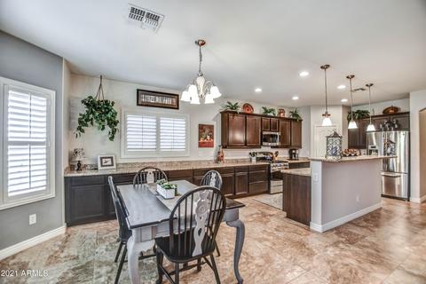2988 E Santa Fe Ln, Gilbert, AZ 85297 photo 13