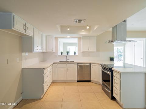 732 N Young --, Mesa, AZ 85203 photo 5