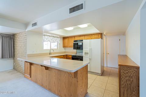 3840 E Yucca St, Phoenix, AZ 85028 photo 14