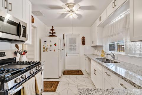 4201 N 16th Dr, Phoenix, AZ 85015 photo 13
