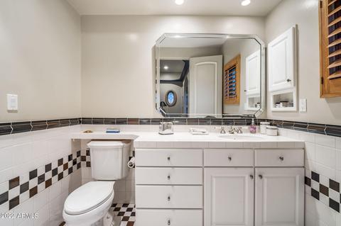 1402 E Colt Rd, Tempe, AZ 85284 photo 26