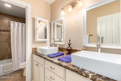 3014 E Winchcomb Dr, Phoenix, AZ 85032 photo 26
