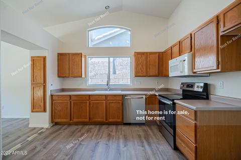 4285 E Harwell Ct, Gilbert, AZ 85234 photo 4