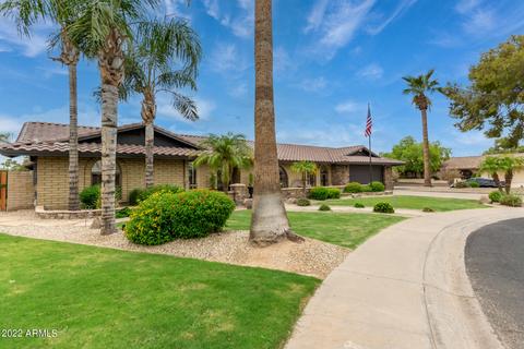 117 E Caribbean Ln, Phoenix, AZ 85022 photo 3