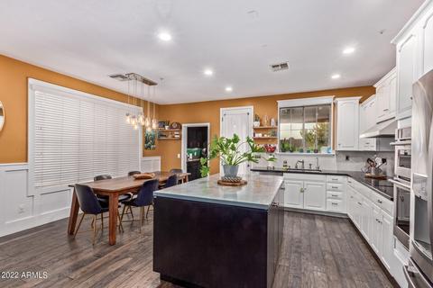 2886 E Camellia Dr, Gilbert, AZ 85296 photo 11